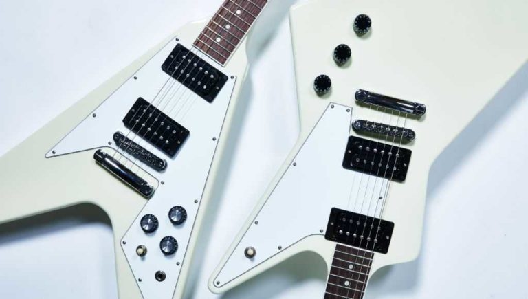 GIBSON フライングV エレキギター  ボルトオン  レプリカ  ジャンク GIBSON フライングV エレキギター ボルトオン レプリカ ジャンク